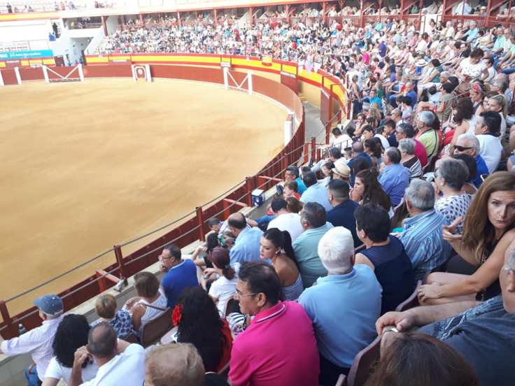 37410855_10214306767921660_4825717986977382400_n