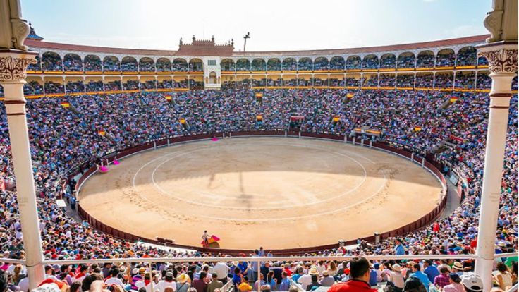 295326_las-ventas-lleno