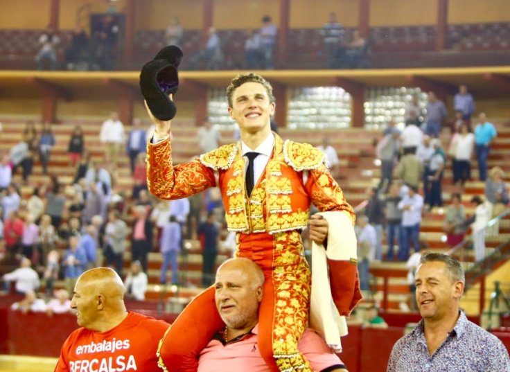 ADRIEN-SALENC-PUERTA-GRANDE