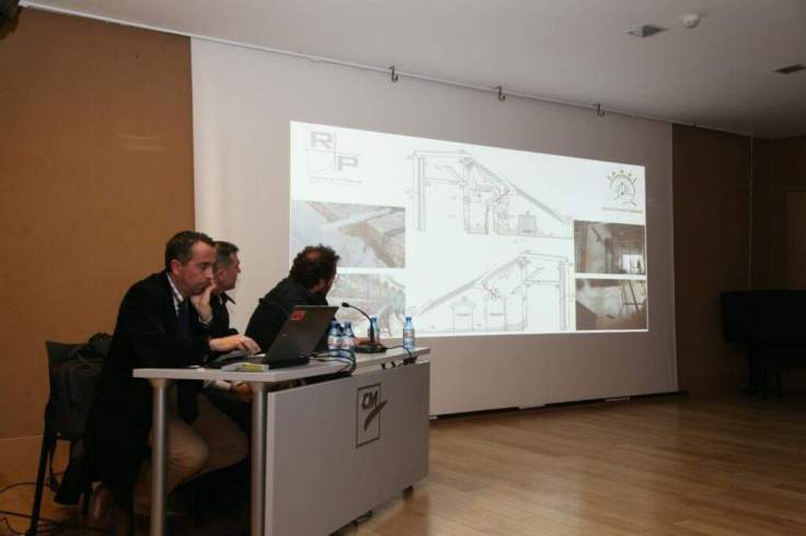 received_1525642817569195