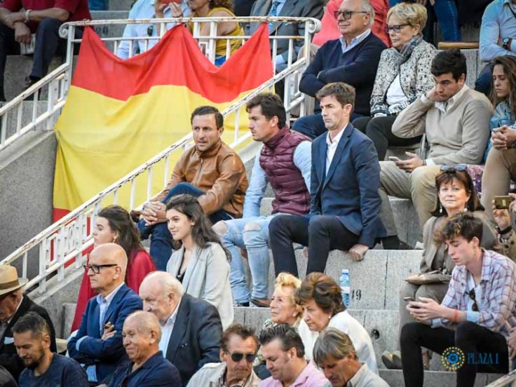 0f262a8210d435e973e0300b04613170679cc11cc075a792b5d27f4071facf2c