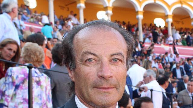 Fernando-Domec-plaza-toros-Sevilla_1356474717_100176714_640x360