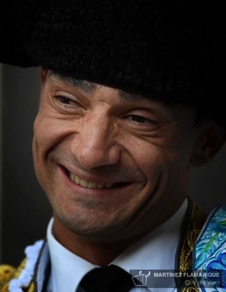 7B9AA0CD-412F-4EFF-B90F-A14F911E7F04