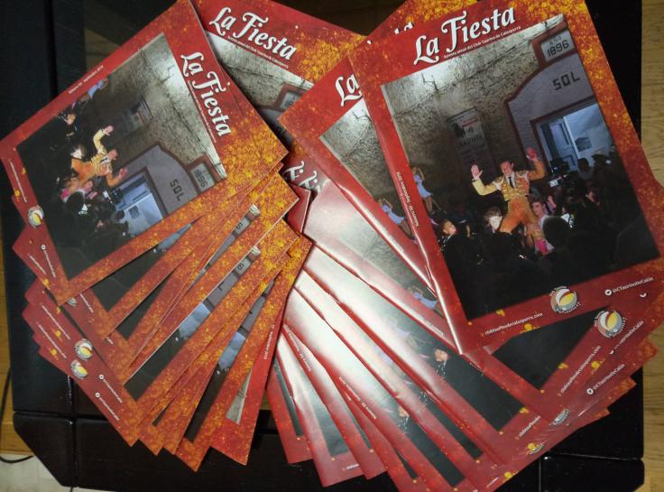 Revista La Fiesta.jpg