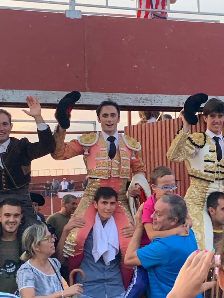 WhatsApp Image 2019-09-19 at 20.19.26.jpeg